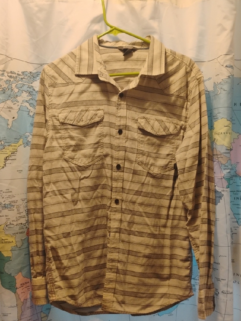 Guc Men's Outdoor Research Button Down Large